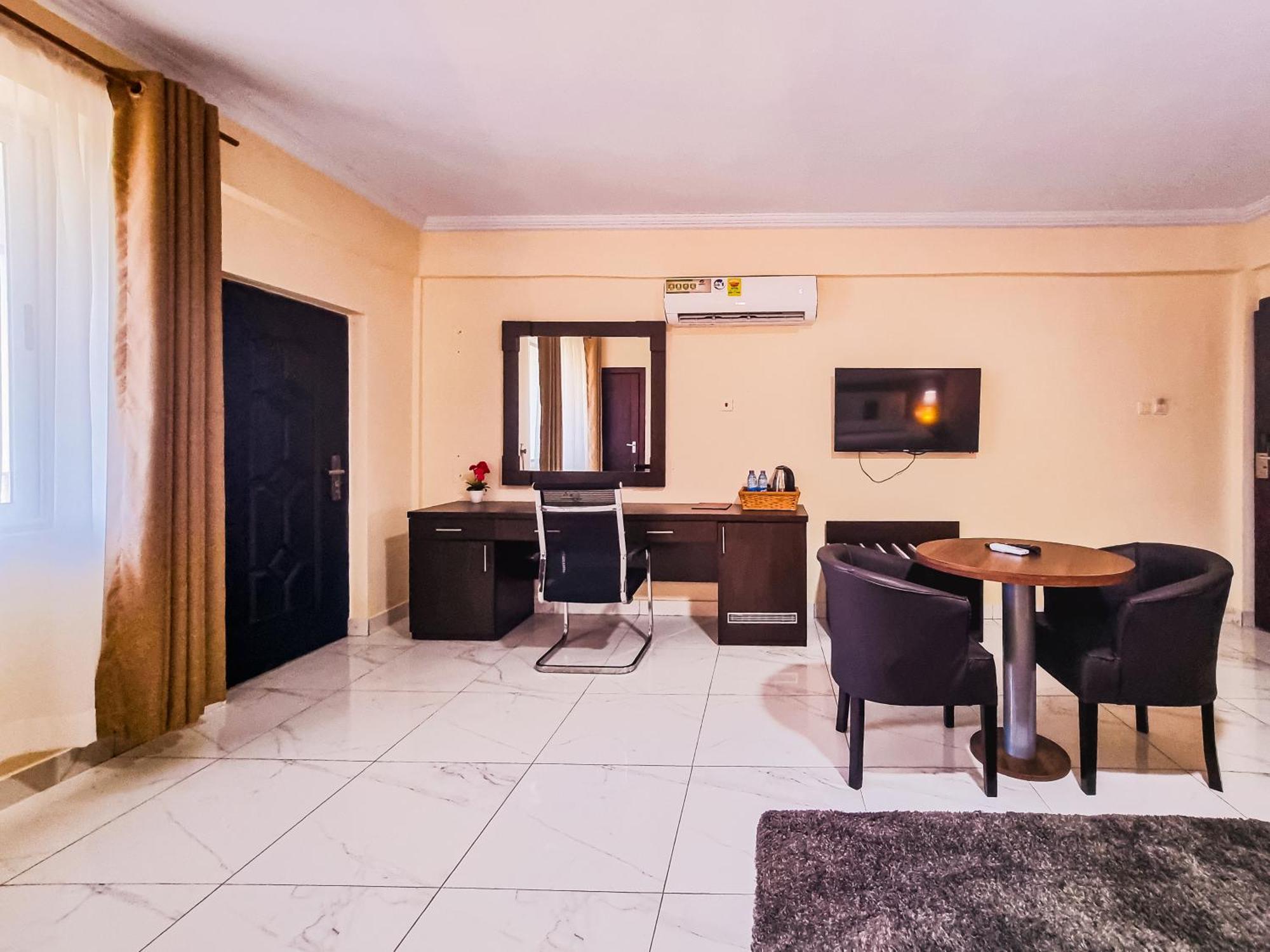 Rhogem Hotel Sekondi-Takoradi Kültér fotó